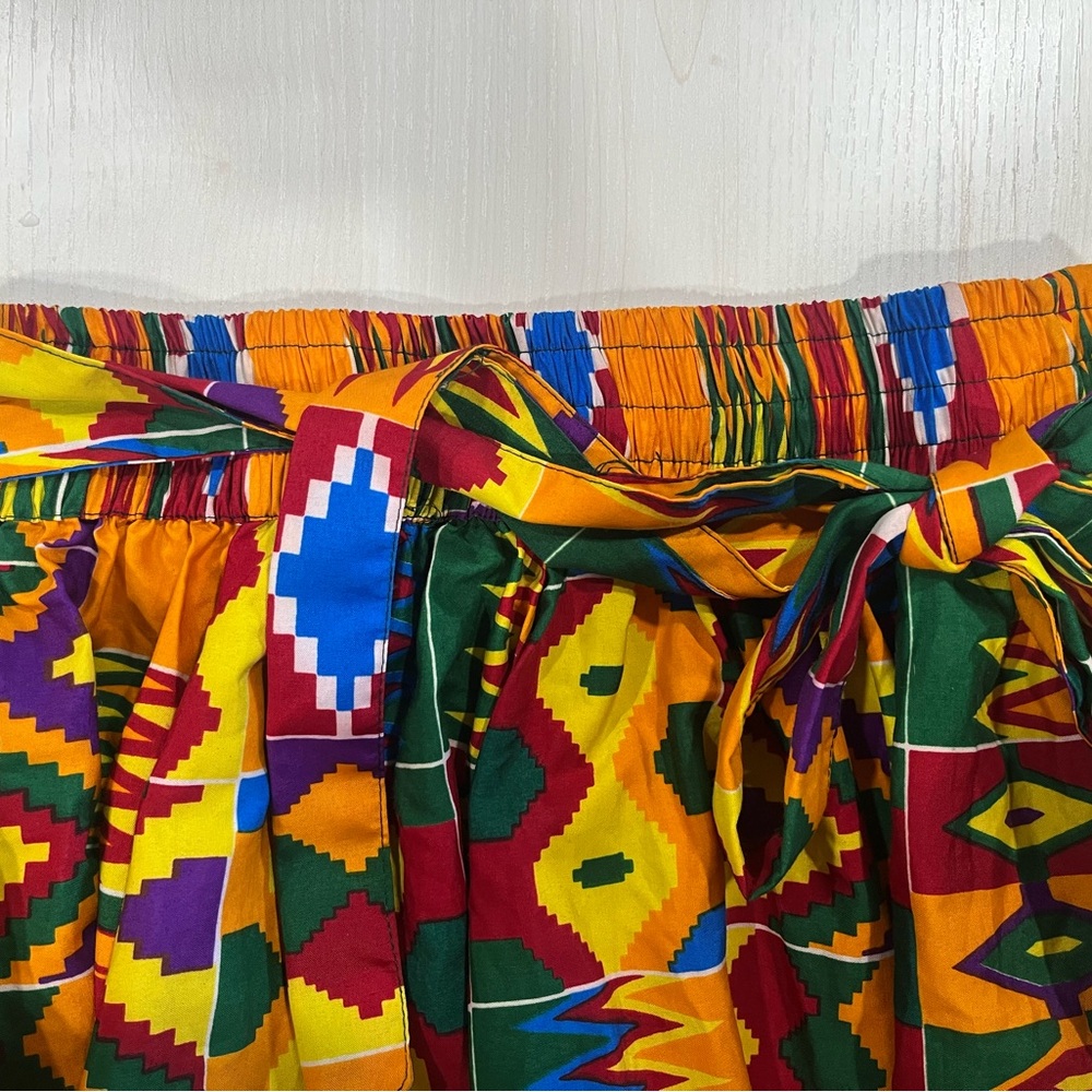 Colorful Geometric Patterned Skirt - Picture 5 of 8